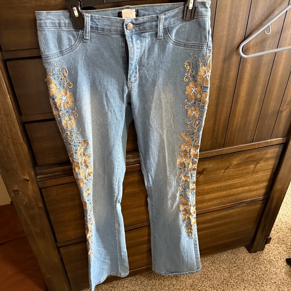 Stylish Jeans!